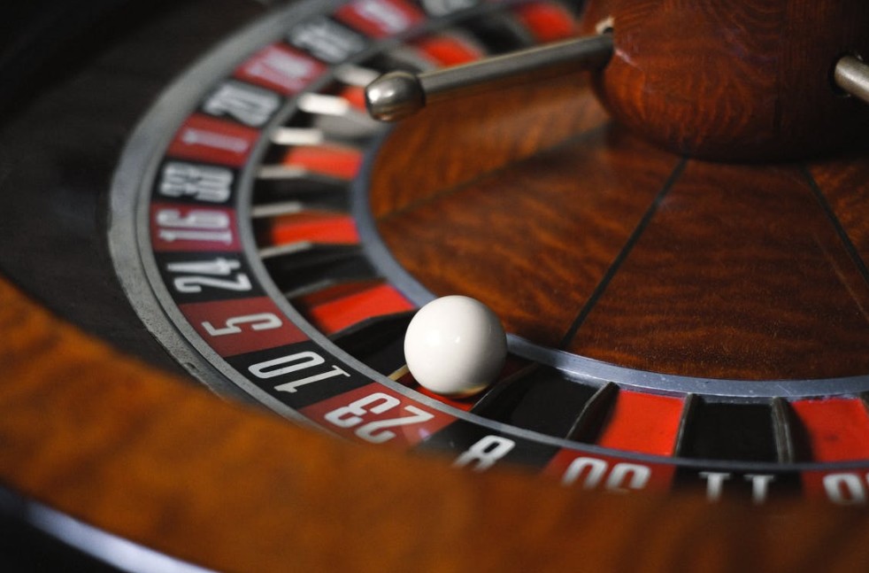 How will the best movies and TV series help you with gambling?
