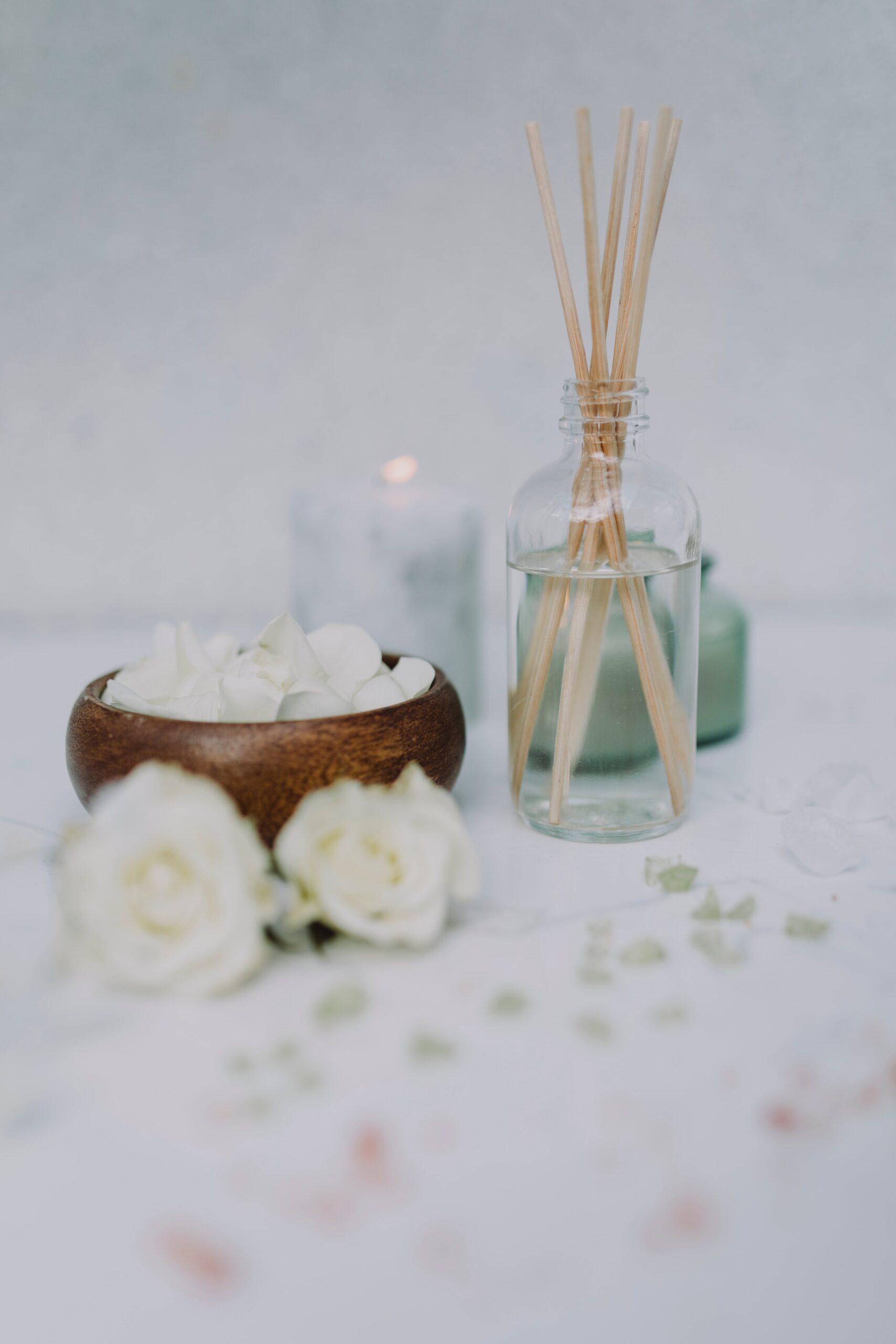 Candles vs. Diffusers Which is the Ultimate Home Fragrance Choice
