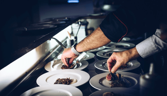 Long-Term Advantages and Drawbacks of Purchasing Restaurant Equipment